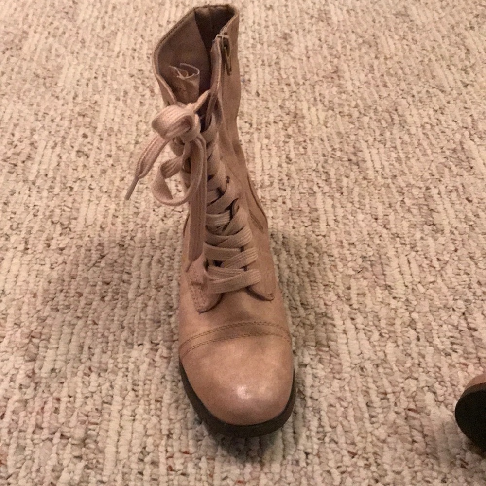 Target boots - Picture 3 of 3